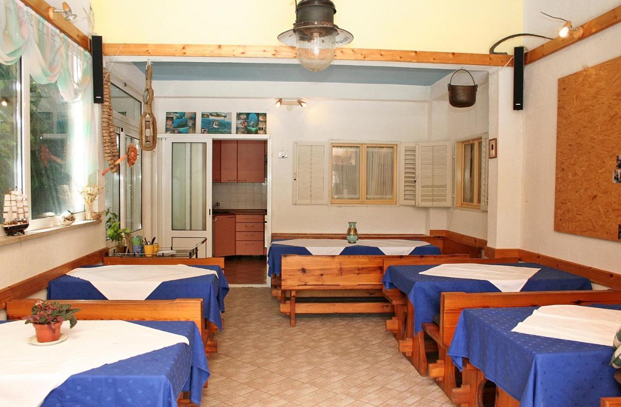 Apartments With A Parking Space Zuljana, Peljesac - 4574 Экстерьер фото