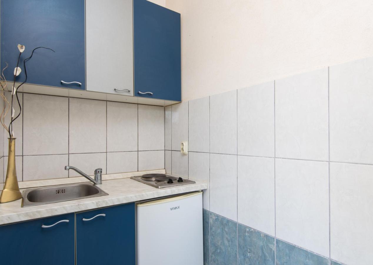 Apartments With A Parking Space Zuljana, Peljesac - 4574 Экстерьер фото