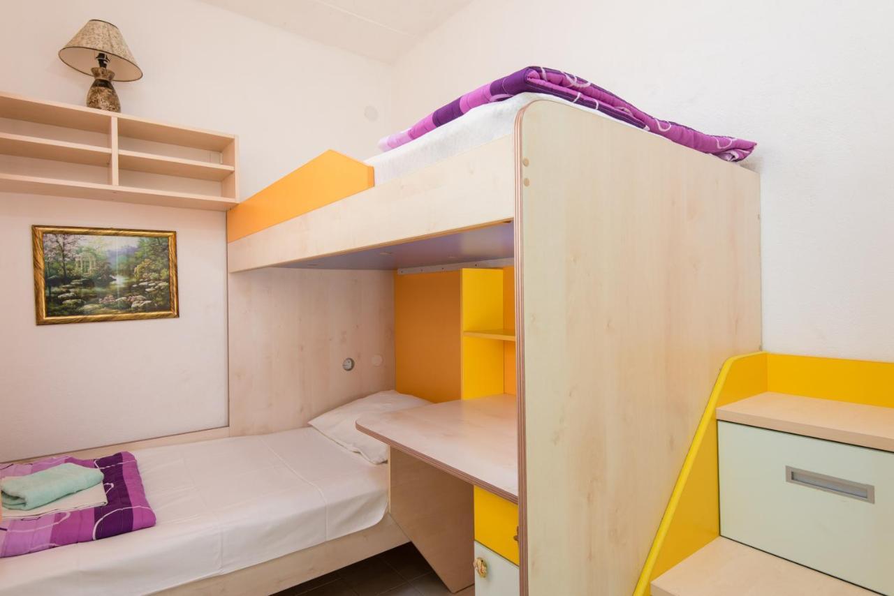 Apartments With A Parking Space Zuljana, Peljesac - 4574 Экстерьер фото