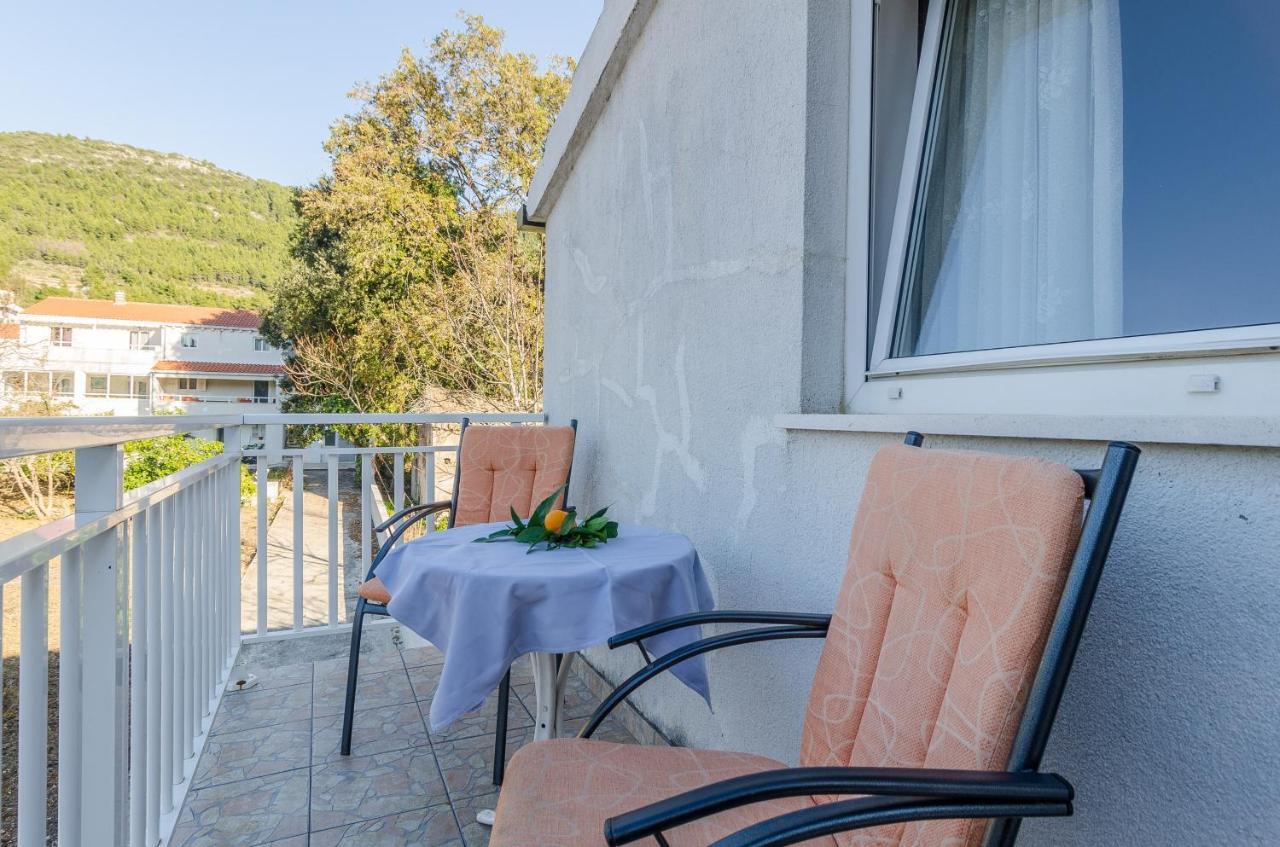 Apartments With A Parking Space Zuljana, Peljesac - 4574 Экстерьер фото
