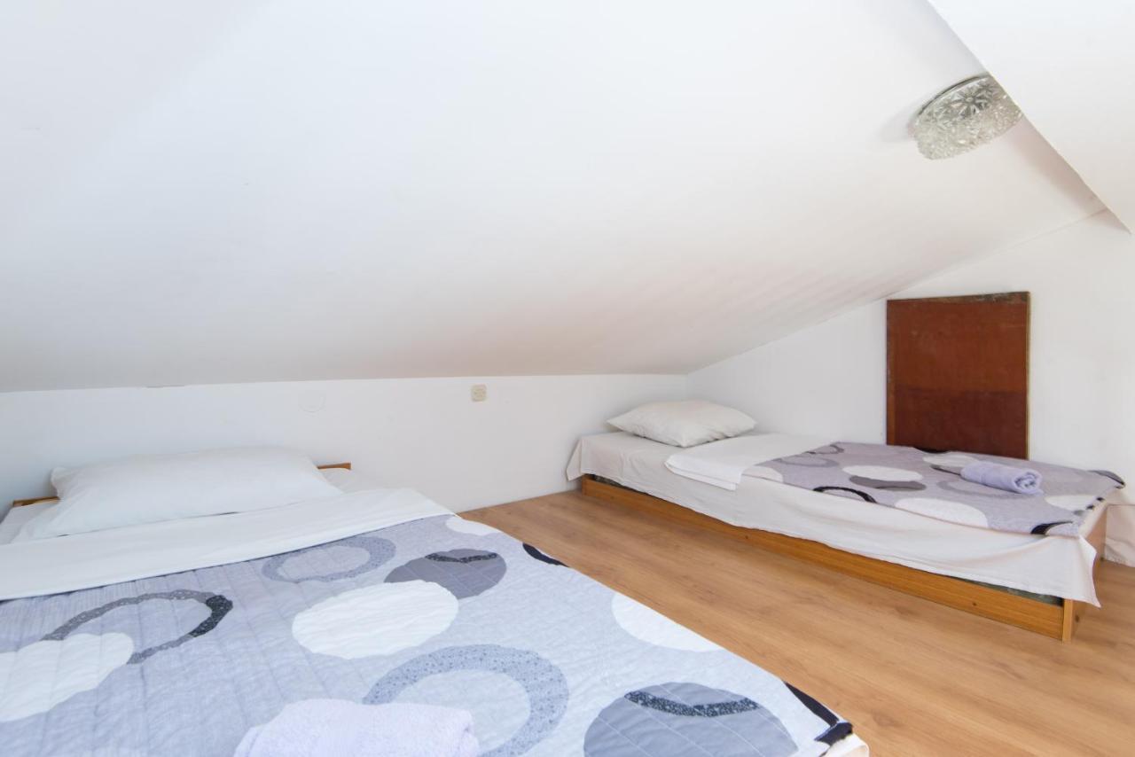 Apartments With A Parking Space Zuljana, Peljesac - 4574 Экстерьер фото