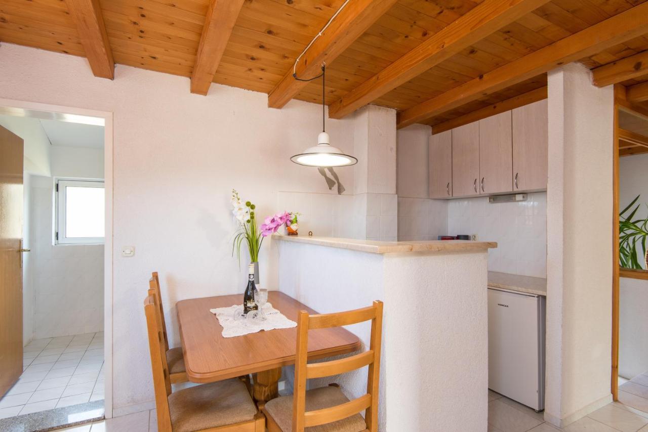 Apartments With A Parking Space Zuljana, Peljesac - 4574 Экстерьер фото